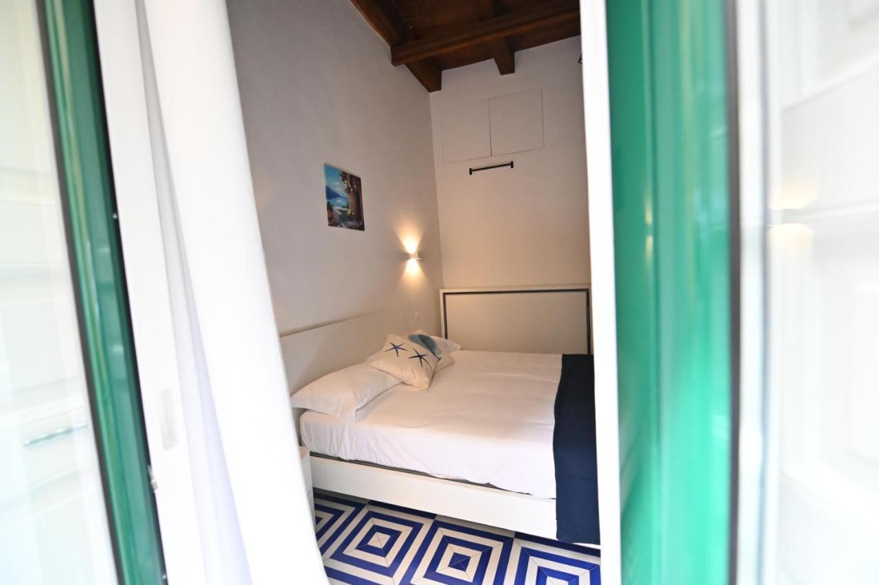La Memolina B&B Salerno Bagian luar foto