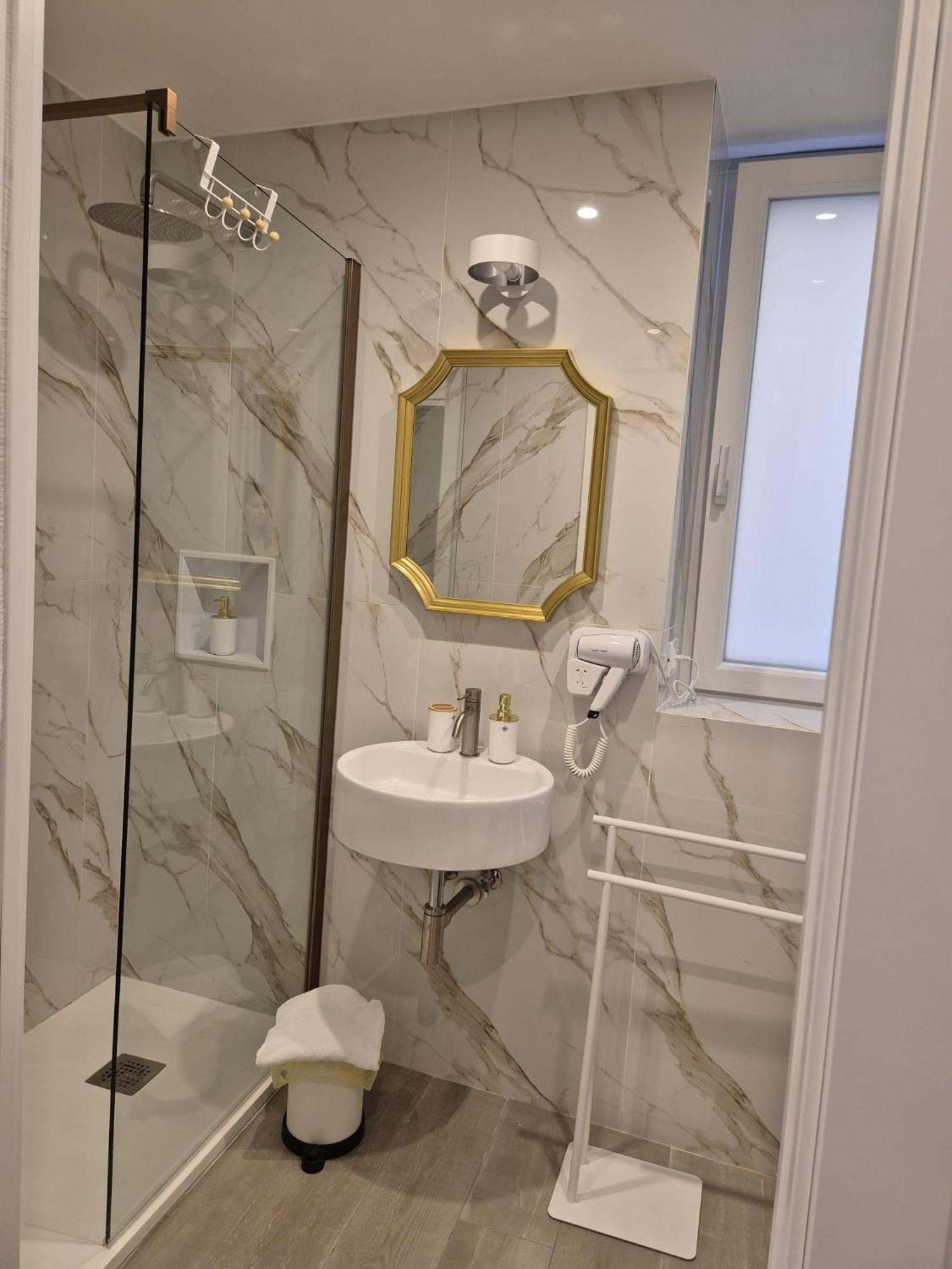 La Memolina B&B Salerno Bagian luar foto